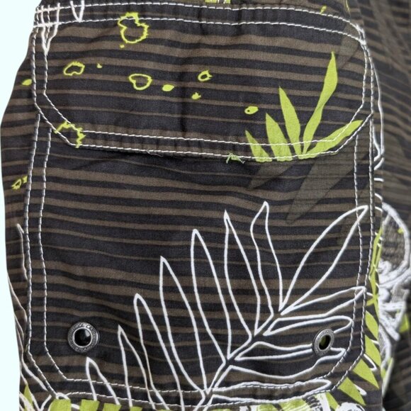 (2/$20) Caribbean Joe Brown Floral Swim Trunks - Picture 4 of 6